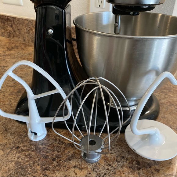 KitchenAid Classic Tilt Head Mixer - Picture 8 of 8